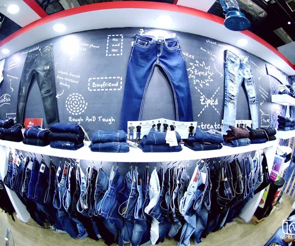 Men Blue Jeans Manufacturers